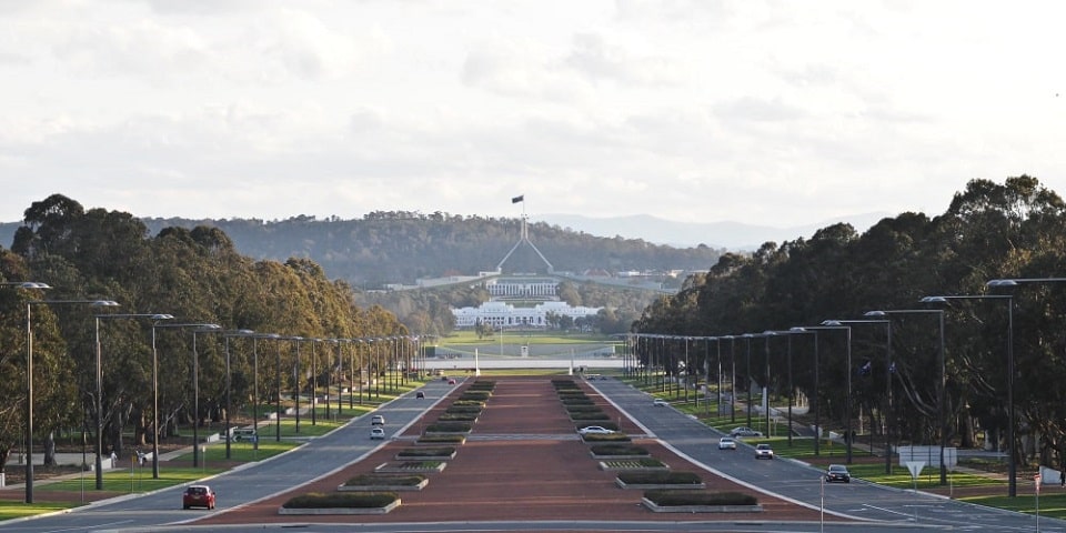 panorama-view-anzac-war-memorial-museum-canberra-australia